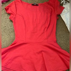 Shirt flutter at the bottom